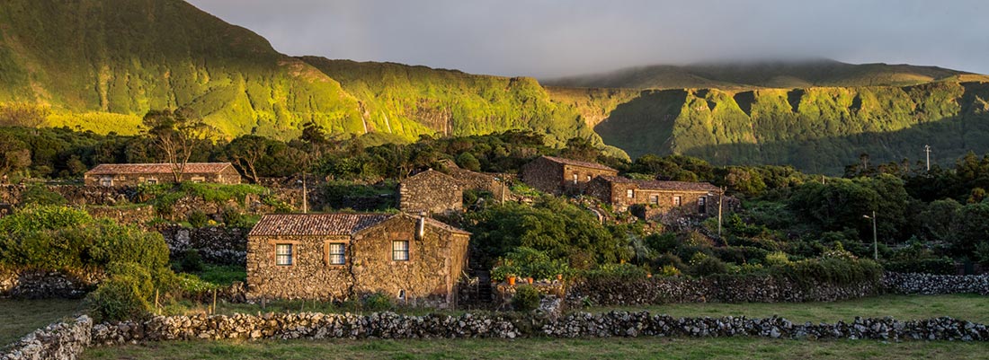 Casas rurales de Aldeia da Cuada