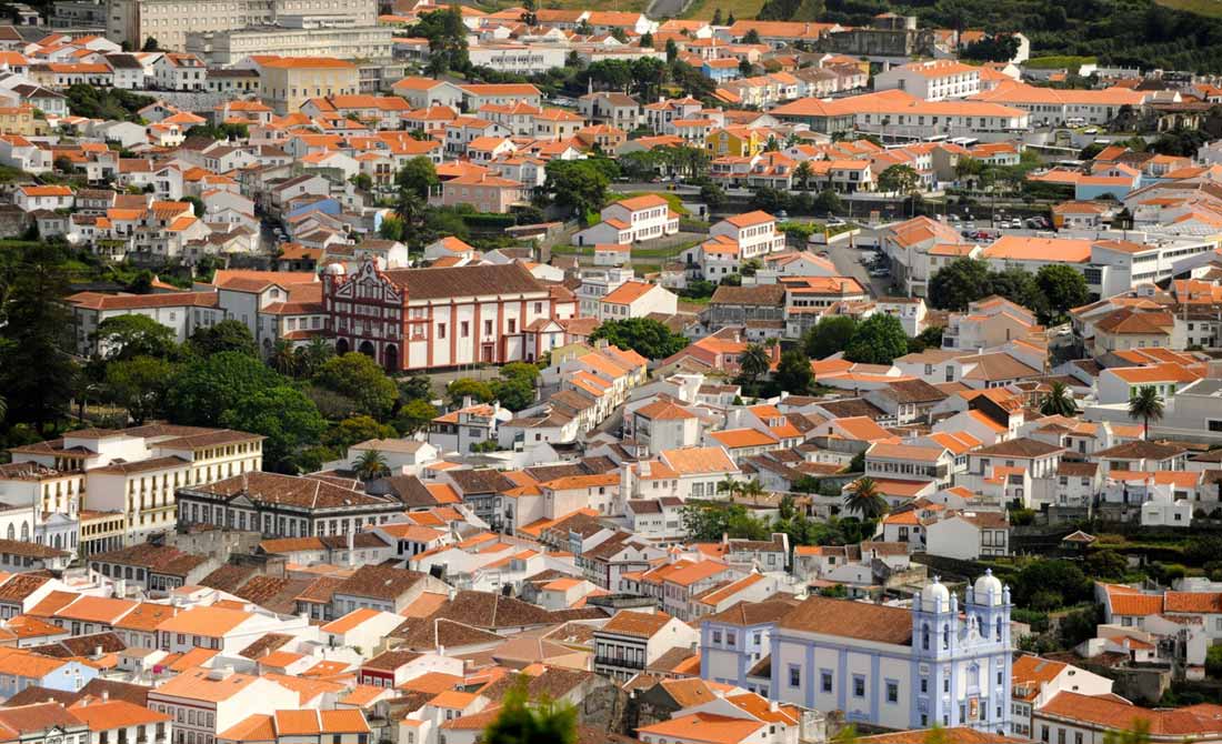 Angra do Heroísmo en la isla de Terceira